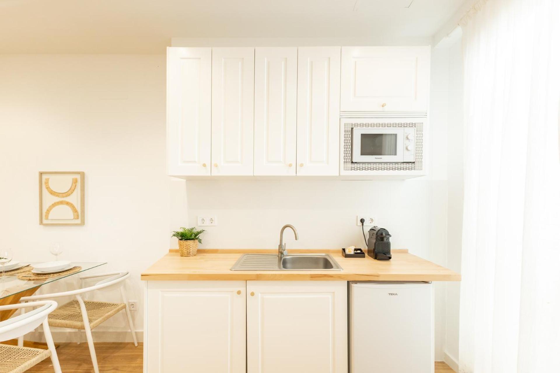 Isg Apartments Triana 1 Севилья Экстерьер фото