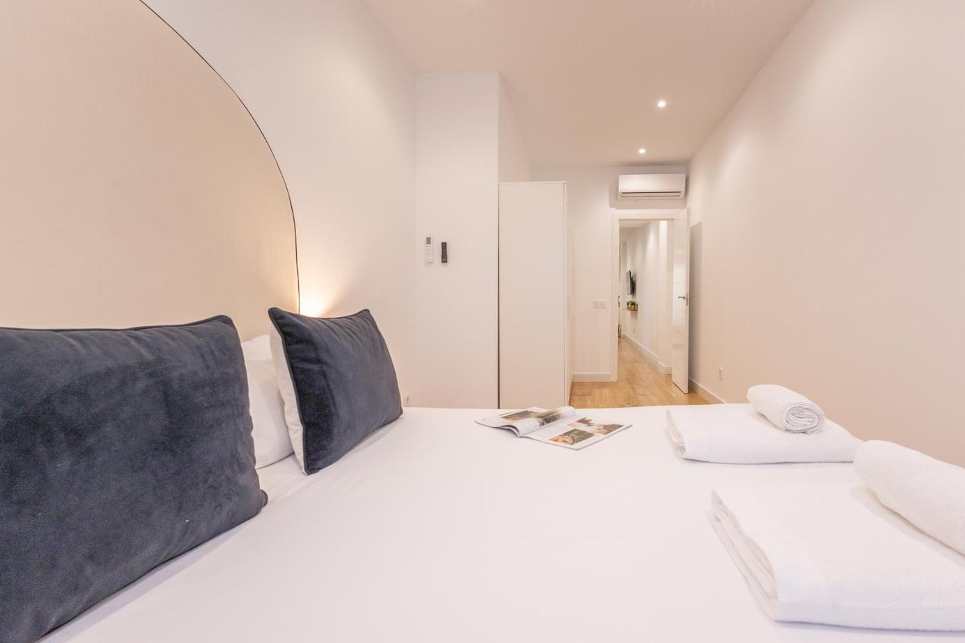 Isg Apartments Triana 1 Севилья Экстерьер фото